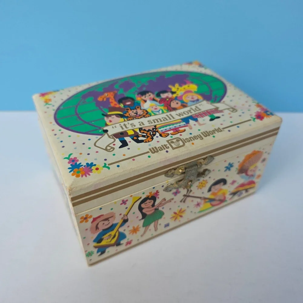 Vintage Disney It's a Small World Music Jewelry Box 6